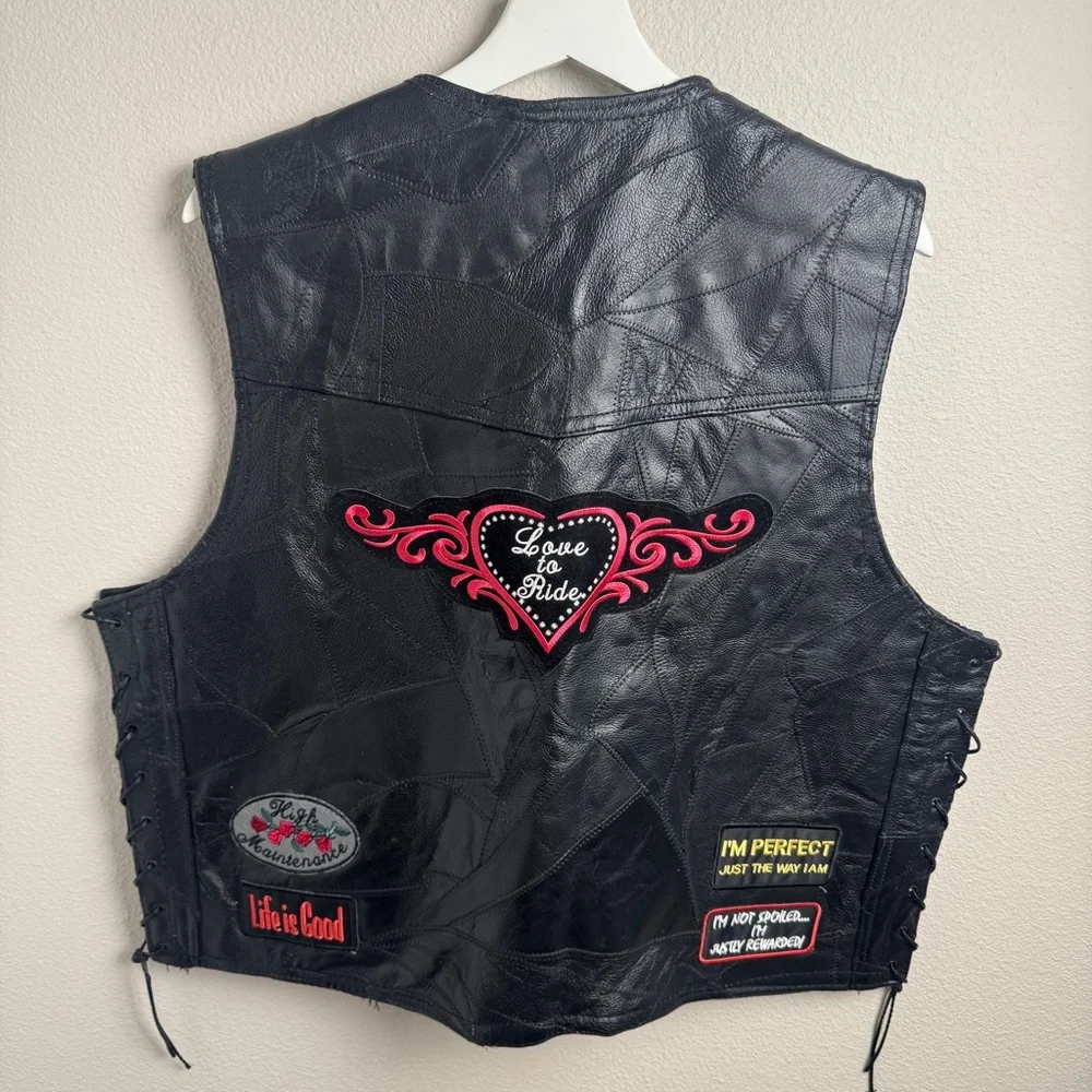 Diamond Plate Buffalo Leather Black Biker Vest with Patches Embroidered Mens XL‎